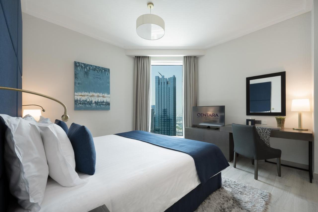 Centara West Bay Hotel & Residences Doha Luaran gambar A bedroom at the hotel